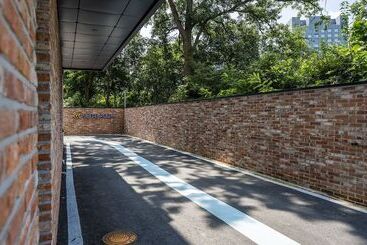 汽车旅馆  Yangpyeong The Terrace