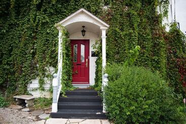 مبيت وإفطار Maryhill Inn