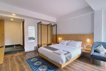 בית מלון כפרי Sernya   M.g.marg