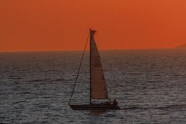 Maritim Marina Bay Luxury Resort