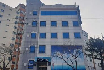 מוטל Changwon Jinhae Could