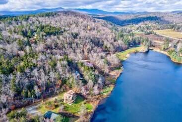 کلبه Mount Snow Cabin With Private Hot Tub By Redawning