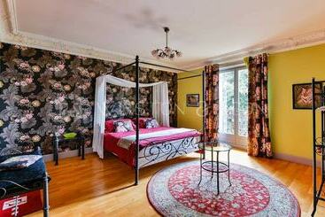 膳宿费 Château De La Feuilleraie