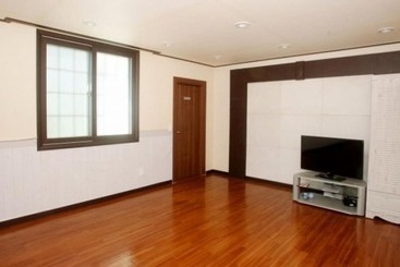 פנסיון Taean Sand Hill Resort