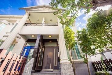 پانسیون Ying Hsuan House