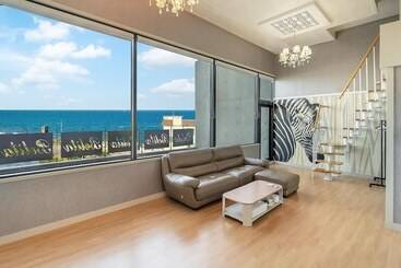 Yangyang Belitaruz Pension