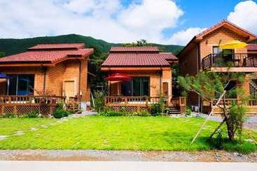 Danyang Sosunam Hwangto Mauel Pension