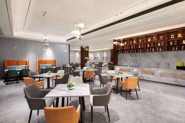 Days Hotel By Wyndham Changsha South