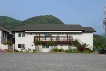 Goesan Byeolbit Pension