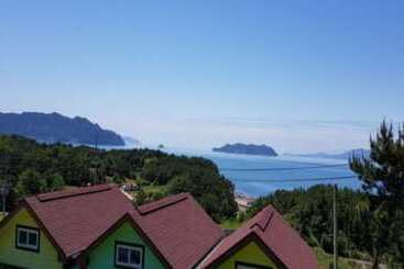 Goseong Family Pension