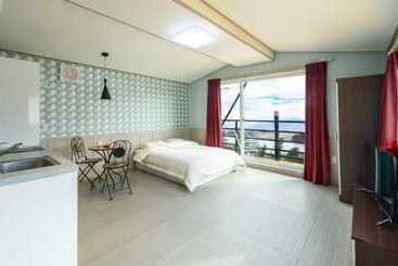 Gurye Jirisan Hosu Resort Pension