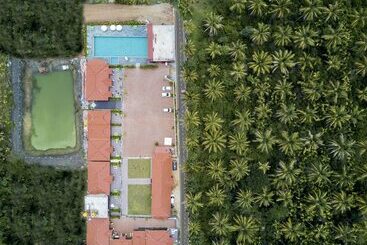 בית מלון כפרי Coorg Maharaja Resorts And Spa