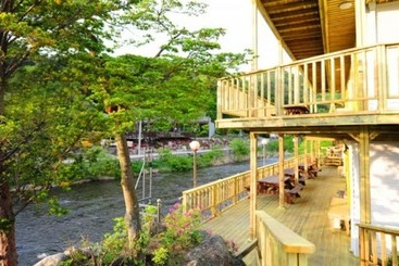 Muju Sannaedl Pension