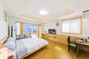 Namhae Areum Pension