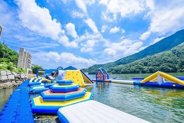 ペンション Gapyeong Cheongchun Glamping & Caravan