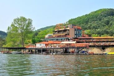 פנסיון Gapyeong Goodday Resort