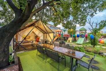 פנסיון Pohang Aqua Bag Lamping