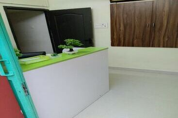 פנסיון Yen Residency