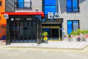 Boryeong Snail Pension