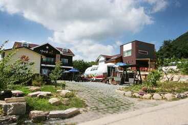 Gyeongju Fuzzy Pension