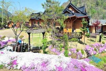 Inje Mountain Valley Pension