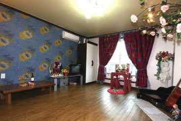 פנסיון Hongcheon Kkantte Pansion