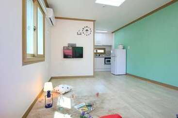 Seongju Morning In The Forest Pension