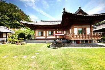 Wando Hanok Pension