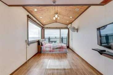 Yeongdeok Taebo Pension