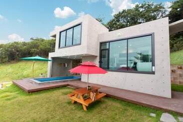 Daebudo Shwim Pension