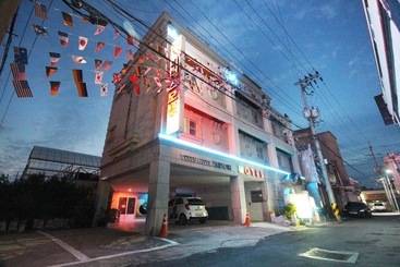 מוטל Andong Venus