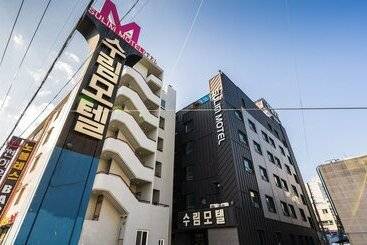 فندق على الطريق Geojedo Gohyeon Surim