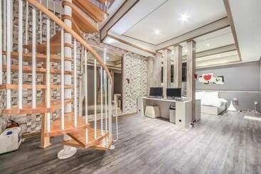 מוטל Gimhae Eobangdong Miin