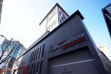 מוטל Gimhae Jangyu The Terrace