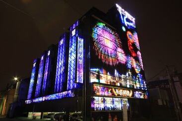 فندق على الطريق Jeonju Deokjindong Hotel Soul