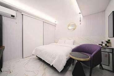 فندق على الطريق Pohang Daejam Dong Rich