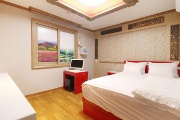 Motel Uiryeong Azalea