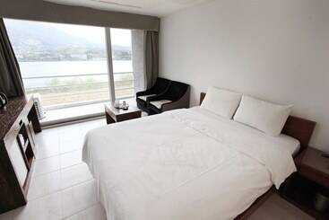 Motel Yangpyeong Liebe