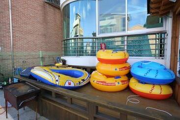 Yangyang Muhak Motel