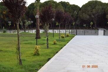 Amber Hotel Albania