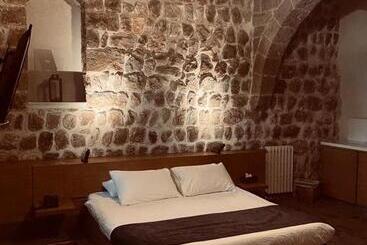 تختخواب و صبحانه Domaine De Chouchene