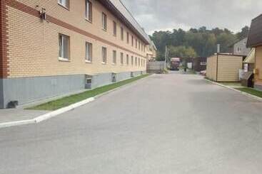 Hostel Avrora