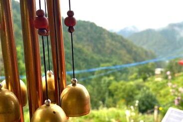 בית מלון כפרי Country Holidays Himalayan View Cottages Mukteshwar