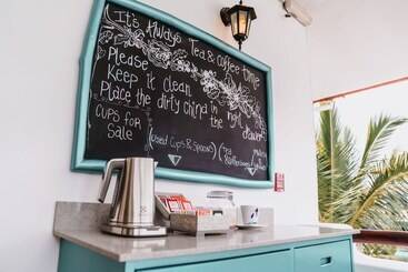 هتل Galapagos Suites