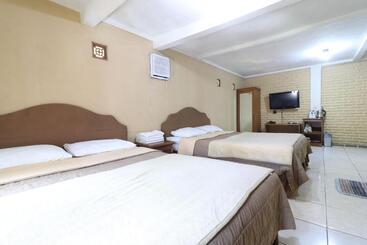 فندق Kampung Pa Go Resort