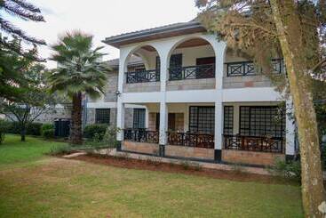 Bed and Breakfast Firsthill Haven Accommodation