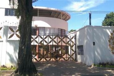 هتل Campestre Nala