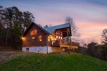بيت ريفى Mountain View Holy Smoky Cabin By Redawning