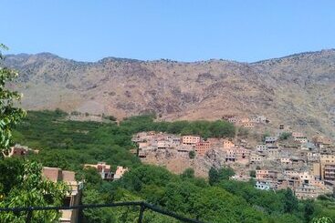 پانسیون Gite Akioud Mazzik