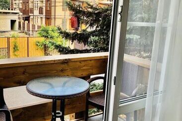 پانسیون Guesthouse Usadba